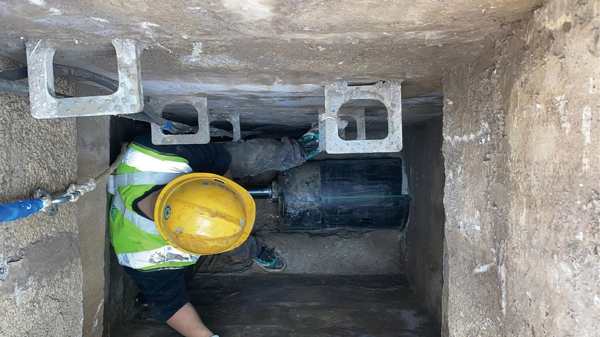 天桥HDPE短管内衬法